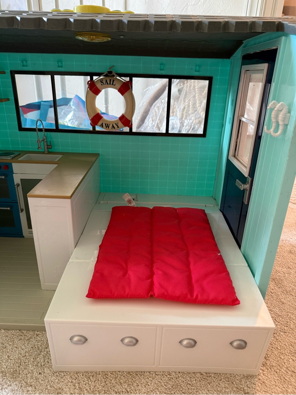 Our Generation Seaside Beach House - Picture 2 of 7